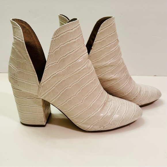 Steve Madden Rookie Bootie White Pearl Croc 10 - Picture 3 of 10